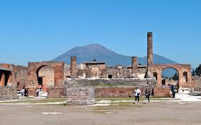 Visiting Pompeii The Roman City Frozen In Time On The Luce Travel Blog