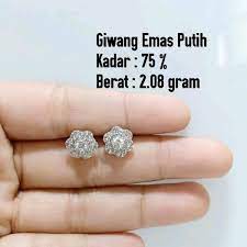 Sedangkan emas putih adalah emas kuning yang dicampur beberapa logam berwarna putih, seperti perak, nikel maupun palladium sehingga menghasilkan logam putih berkilau. Jual Anting Giwang Emas Putih Di Lapak Toko Emas Jfaf Bukalapak