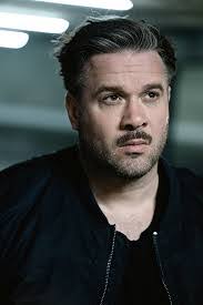 Benjamin Engel's Instagram, Twitter & Facebook