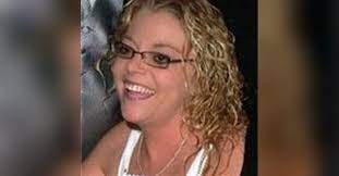 Dee Capps's Instagram, Twitter & Facebook