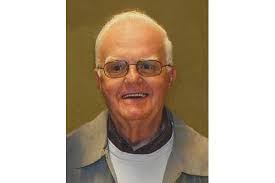 Barbara Karst's Instagram, Twitter & Facebook