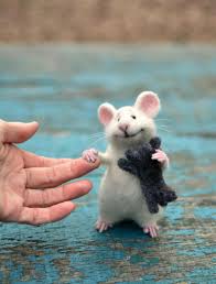 Accurate content you can trust, spreading knowledge on the animal kingdom, and giving back. Made To Order Mouse Wool Mouse White Mouse And Kitten Mouse Etsy Felt Animals Felt Mouse Pet Mice