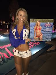 Maggie Dallas Cheerleaders Nfl Cheerleaders Professional Cheerleaders