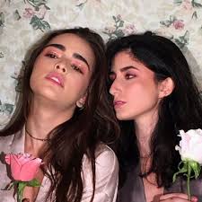 Lucy Vives and Nicole Rendón activity