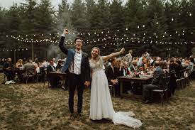 Check out these budget friendly wedding decoration ideas for 2020 and get inspired. 9 Tips For Decorating Your Wedding Reception On A Budget