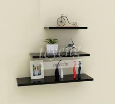 Jika anda seorang penggemar seni, anda mungkin takut memadukan hiasan artistik dengan konsep minimalis ke dalam rumah. Hiasan Dinding Minimalis Posts Facebook