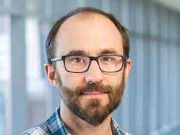 Patrick Drew named Huck Institutes associate director