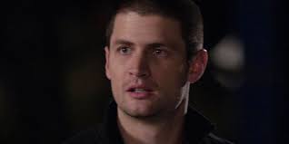 Les Frères Scott : James Lafferty (Nathan) donne son avis cash sur une  suite de la série