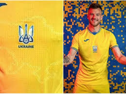 € 25 ,69 € 89 ,99. L Uefa Obbliga L Ucraina A Cambiare Maglia La Crimea Sulla Divisa Non Puo Esserci