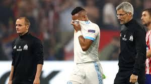 Payet tiana , une douce fleur qui exhale plein d'amour. Europa League Finale Als Bei Payet Tranen Fliessen Ist Marseilles Niederlage Gegen Atletico Besiegelt Stern De