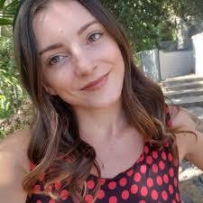 Amber Drew's Instagram, Twitter & Facebook