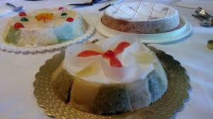 This delightful italian dessert is really just an assembly job as far as you're concerned, but everyone will think you're very clever! La Cassata Siciliana Www Palermoviva It
