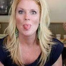 Jaclyn Rossillo's Instagram, Twitter & Facebook