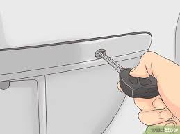 Read full profile every year, untold numbers of drivers either lose their car keys or lock them inside their cars. 3 Ways To Open A Trunk Wikihow