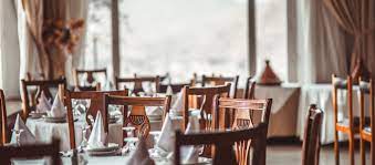 Table linens can include table runners, cloth napkins, and tablecloths. Choosing The Right Table Linen For Your Restaurant Vision Linens