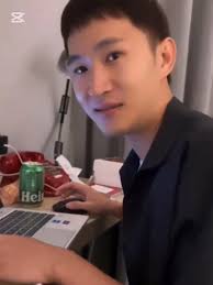 Kam and see north Korea pilot 😅