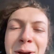 Helmut Lang… New single out now UwU link in BIO 🍅