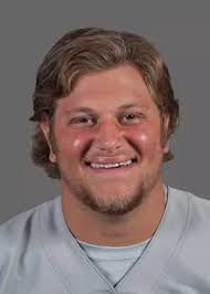 Justin Auer's Instagram, Twitter & Facebook