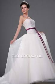 Hier zur offiziellen webseite von berge & meer® und traumurlaub buchen! Kate Hudson Hochzeitskleid Brautkleid In Film Braut Kriege Thecelebritydresses