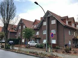 Preis (absteigend) preis (aufsteigend) wohnfläche (absteigend) wohnfläche (aufsteigend) zimmer (absteigend) zimmer (aufsteigend) neueste einträge. Schone 3 5 Zimmer Wohnung Mit Balkon In Vechta Zum 01 01 2021 In Niedersachsen Vechta Ebay Kleinanzeigen