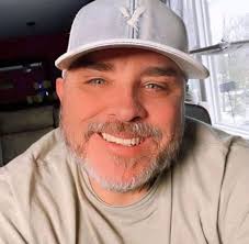 Criticism of a person's beard