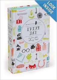 Every Day A Five Year Memory Book Mr Boddington S Studio 9781452113715 Amazon Com Books Memory Books Gifts For New Moms Memory Journal