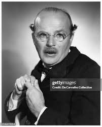 384点のエドガー バーゲンの写真と高解像度写真