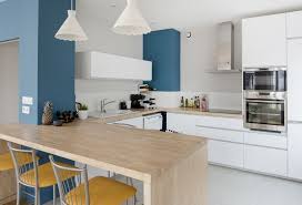 Un Confortable Pied A Terre Marion Lanoe Architecte D Interieur Et Decoratrice Lyon Amenagement Cuisine Amenager Angle Cuisine Cuisine Moderne