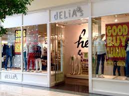 To a large extent, it was the outrageous nature of the time that set the style in stone. Clothing Brands That People Loved A Decade Ago That No Longer Exist