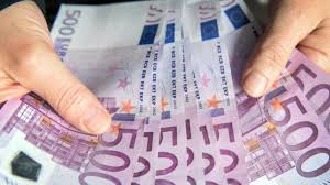 Entdecke rezepte, einrichtungsideen, stilinterpretationen und andere ideen zum ausprobieren. 500 Euro Schein Ezb Schafft 500 Euro Schein Ab Wirtschaft Sz De
