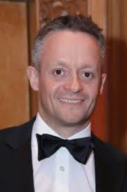 Andrew Tebbutt's Instagram, Twitter & Facebook