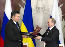 Янукович проиграл апелляцию по заочному аресту. Yanukovich Leg Pod Moskvu Chto Vzamen Ekonomicheskaya Pravda