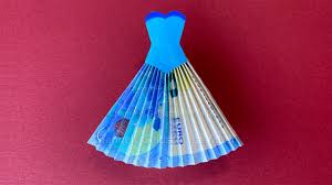Supercoloring.com ist ein riesenspaß für alle altersstufen, für jungs und mädchen, kinder und erwachsene, teenager und kleinkinder, vorschüler und ältere schulkinder. Geldscheine Falten Kleid Brautkleid Aus Geld Falten Zur Hochzeit Geldgeschenke Basteln Youtube