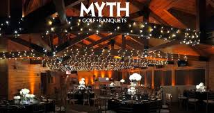 Up to 300 urbanbeat event centerlansing, micapacity: Winter Wedding Michigan Barn Weddings Rustic Event Venue And Banquet Hall