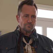 Glen Wallace (Malachy Fisher, 'Hollyoaks')