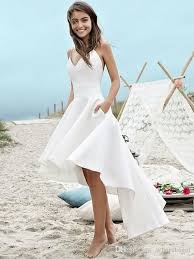 Noleggio e vendita di abiti da sposa, da sposo, da cerimonia e da sera la cler è un atelier che propone a noleggio e in vendita abiti da sposa, abiti da sposo, abiti da cerimonia e abiti da sera delle migliori marche. Acquista 2019 Abiti Da Sposa Semplici Da Spiaggia Estiva Una Linea Boho Abiti Da Sposa Abiti Da Sposa Senza Spalline A 77 95 Dal Wheretoget It Dhgate Com