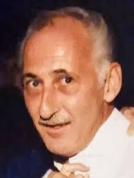 Darrell Holman's Instagram, Twitter & Facebook