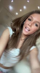 Lillie Carlson's Instagram, Twitter & Facebook