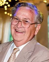 Cathy Marker's Instagram, Twitter & Facebook