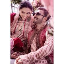 Deepika Padukone On Desi Bride Bollywood Celebrities Deepika Ranveer