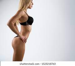 Sexuelle Fitness-Frau mit perfektem Körper in Stockfoto 1523218763 |  Shutterstock