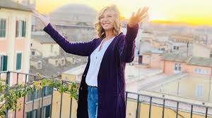 Conduttrice de l'@ariachetira, programma di politica ed economia in onda dal lunedì al venerdì alle 11.00 su @la7tv. Myrta Merlino