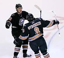 Alex ovechkin signed a 13 year / $124,000,000 contract with the washington capitals, including $124,000,000 guaranteed, and an annual average salary of $9,538,462. Alexander Ovechkin Wikipedia