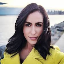 Nicole Gomez's Instagram, Twitter & Facebook