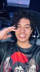 Elijah Suarez's Instagram, Twitter & Facebook