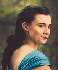 I wonder what the Evil Queen thinks 😏 #SnowWhite #EvilQueen #Disney  #Princess