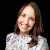 Nicki Johnston's Instagram, Twitter & Facebook