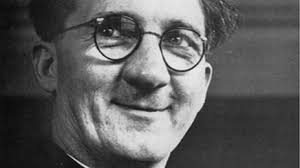 Hero priest Monsignor Hugh O'Flaherty honoured in Kerry