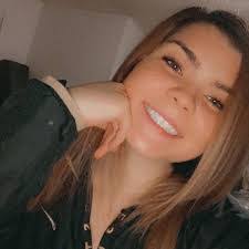 Brandee Johnston's Instagram, Twitter & Facebook