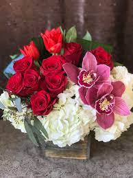 Our florists' extensive range of beautiful flower bouquets are sure to please any relative or loved one. Claires Flowers Clairesflowers Twitter